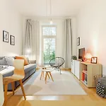 Modern Apartment With Garden