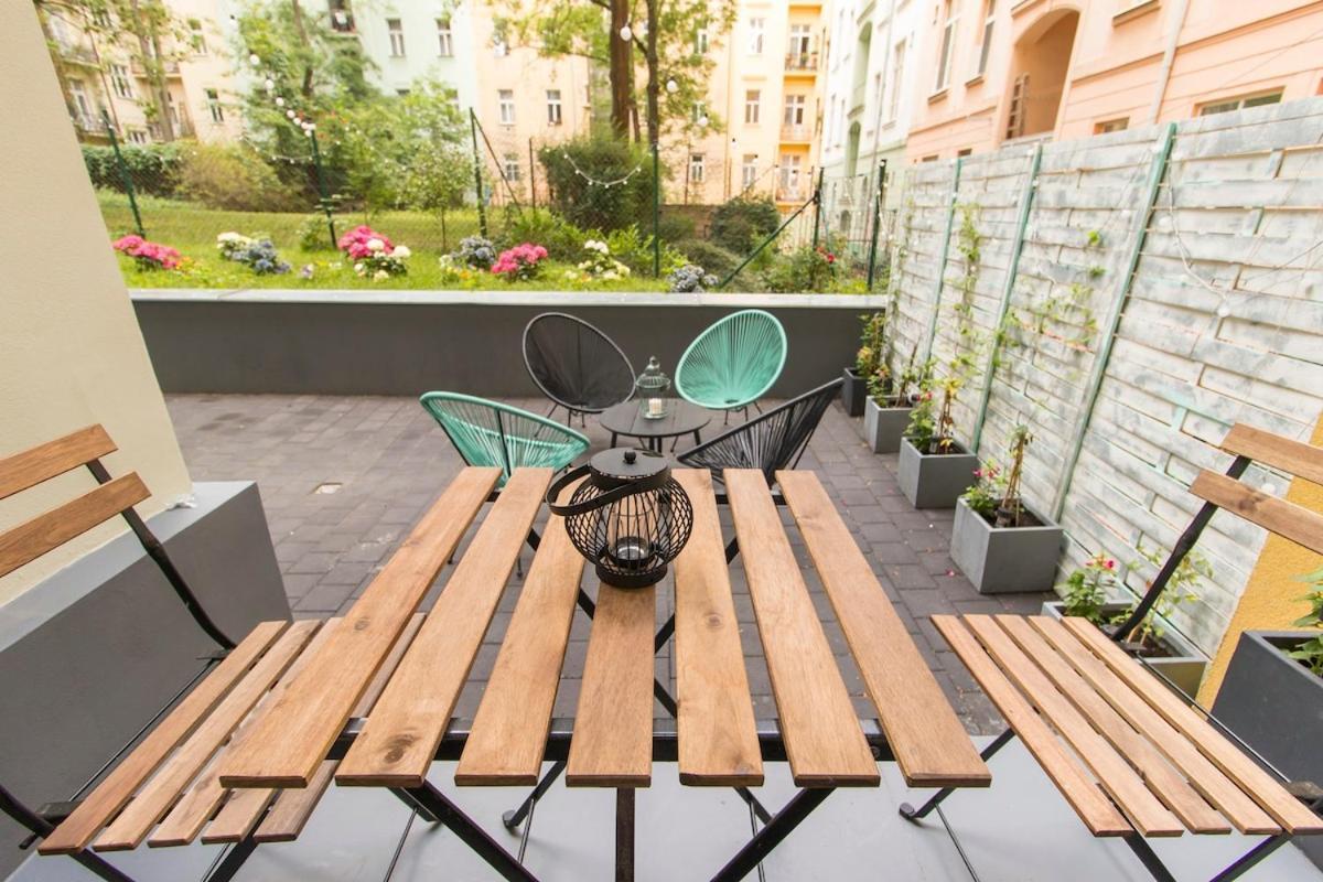Modern With Garden *